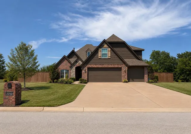 Single family home for sale at 1971 E 172nd Street S, Mounds, OK 74047 | MLS# 2630288