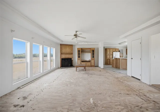 Photo 3 of Manufactured home for sale at 388 E Camp Loop, Mc Alester, OK 74501 | MLS# 2630290 | Listing updated on 2026-09-01