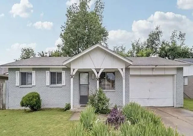Photo 1 of Single family home for sale at 2346 S 118th Eastavenue, Tulsa, OK 74129 | MLS# 2630298 | Listing updated on 2026-09-02