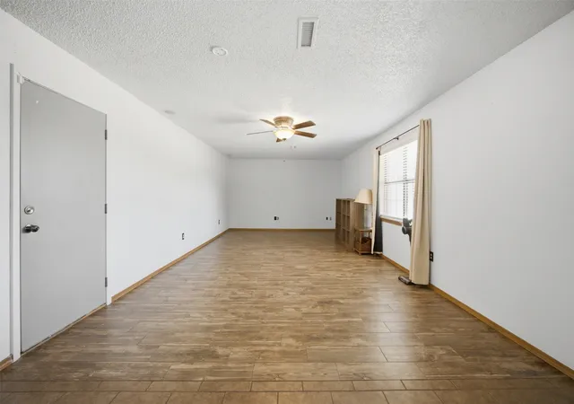 Photo 3 of Single family home for sale at 399 Redbird Dr, Mc Alester, OK 74501 | MLS# 2630308 | Listing updated on 2026-08-31