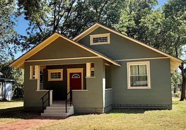 Photo 1 of Single family home for sale at 406 E Osage St, Cleveland, OK 74020 | MLS# 2630323 | Listing updated on 2026-09-13