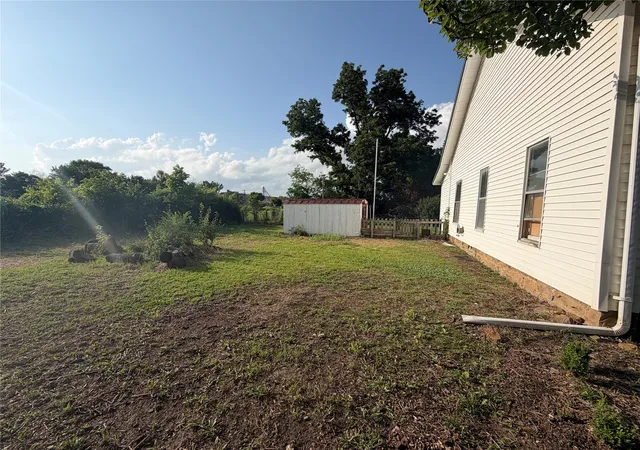Photo 3 of Single family home for sale at 233 E 3rd Street, Pawhuska, OK 74056 | MLS# 2630332 | Listing updated on 2026-09-08