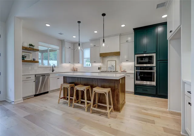Photo 3 of Sale Pending at 1717 N 72nd Street, Broken Arrow, OK 74014 | MLS# 2628656 | Listing updated on 2026-09-02