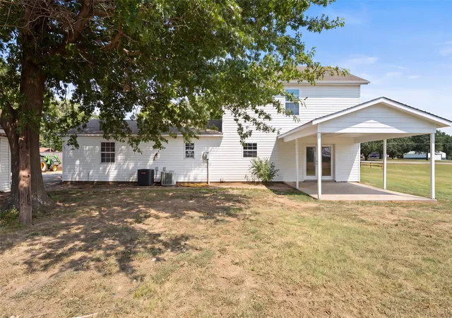 Photo 4 of Single family home for sale at 945 Christy Ln, Vinita, OK 74301 | MLS# 2630004 | Listing updated on 2026-09-23