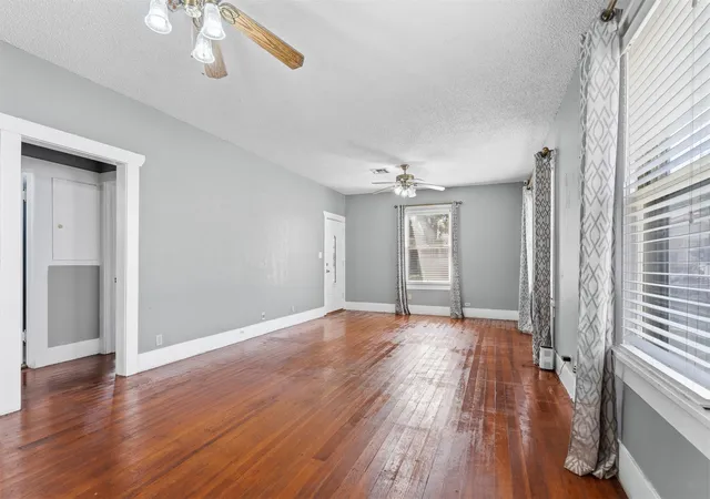 Photo 4 of Single family home for sale at 426 H St SW, Ardmore, OK 73401 | MLS# 2630248 | Listing updated on 2026-09-08