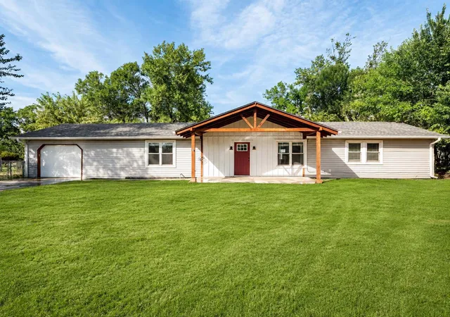 Photo 1 of Single family home for sale at 212 A St Se, Inola, OK 74036 | MLS# 2630326 | Listing updated on 2026-09-05