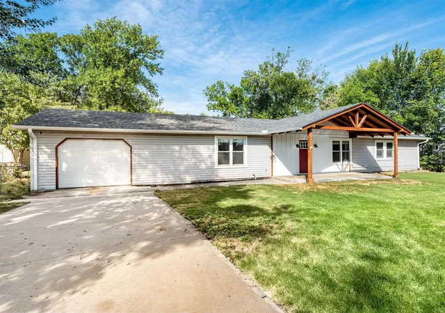 Photo 3 of Single family home for sale at 212 A St Se, Inola, OK 74036 | MLS# 2630326 | Listing updated on 2026-09-05