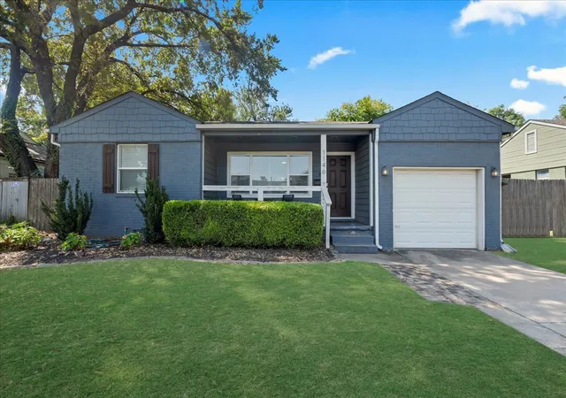 Photo 2 of Sale Pending at 1146 E 49th Street, Tulsa, OK 74105 | MLS# 2629605 | Listing updated on 2026-09-09