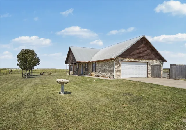 Photo 3 of Single family home for sale at 26758 S 4440 Road, Vinita, OK 74301 | MLS# 2630413 | Listing updated on 2026-10-02