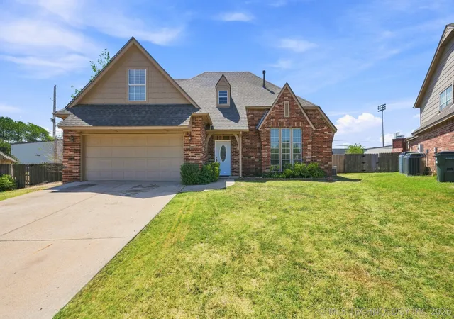 Photo 1 of Single family home for sale at 13310 E 88th Court, Owasso, OK 74055 | MLS# 2630421 | Listing updated on 2026-09-12