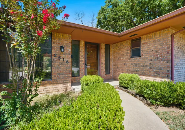 Photo 3 of Single family home for sale at 2516 Timber Ter, Ada, OK 74820 | MLS# 2630461 | Listing updated on 2026-09-03