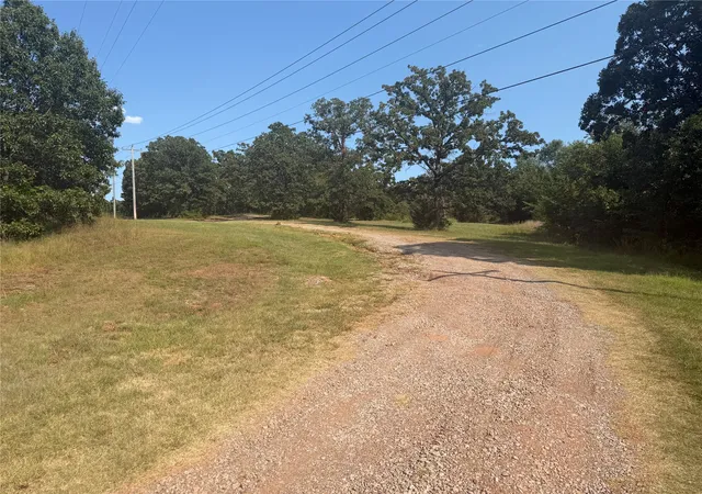Photo 2 of Sale Pending at 31040 W Highway 16, Bristow, OK 74010 | MLS# 2630486 | Listing updated on 2026-08-31