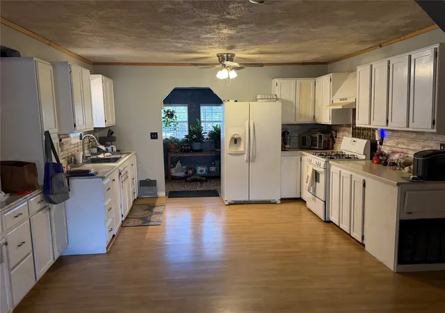 Photo 4 of Sale Pending at 31040 W Highway 16, Bristow, OK 74010 | MLS# 2630486 | Listing updated on 2026-08-31