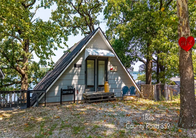 Photo 2 of Single family home for sale at 1825 County Rd 359, Eucha, OK 74342 | MLS# 2630415 | Listing updated on 2026-09-14