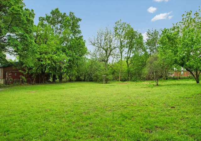 Photo 3 of Single family home for sale at 206 N 5th Street, Milburn, OK 73450 | MLS# 2630514 | Listing updated on 2026-09-14
