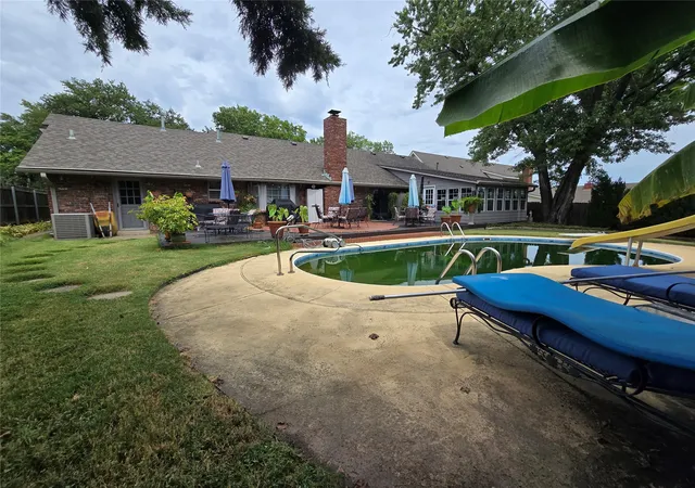 Photo 2 of Sale Pending at 6910 E 62nd Street, Tulsa, OK 74133 | MLS# 2630698 | Listing updated on 2026-09-11