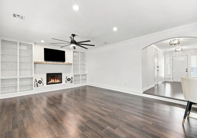 Photo 4 of Single family home for sale at 2317 W Nashville Ct, Broken Arrow, OK 74012 | MLS# 2630615 | Listing updated on 2026-10-05