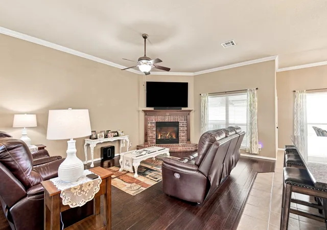 Photo 3 of Single family home for sale at 7424 E Indianola St, Broken Arrow, OK 74014 | MLS# 2630663 | Listing updated on 2026-09-14