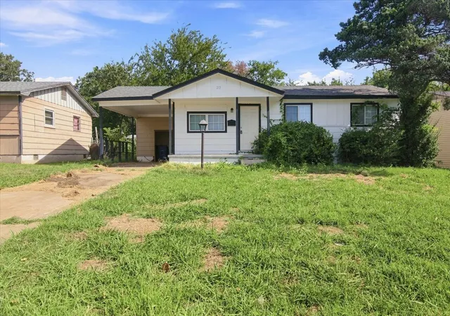 Photo 1 of Single family home for sale at 213 E 58th Street N, Tulsa, OK 74126 | MLS# 2630608 | Listing updated on 2026-09-09