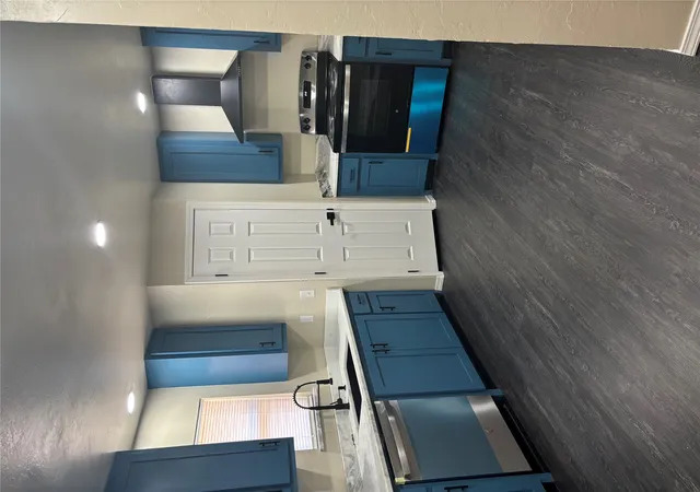 Photo 4 of Single family home for sale at 405 E 8th Street, Cushing, OK 74023 | MLS# 2630735 | Listing updated on 2026-09-15