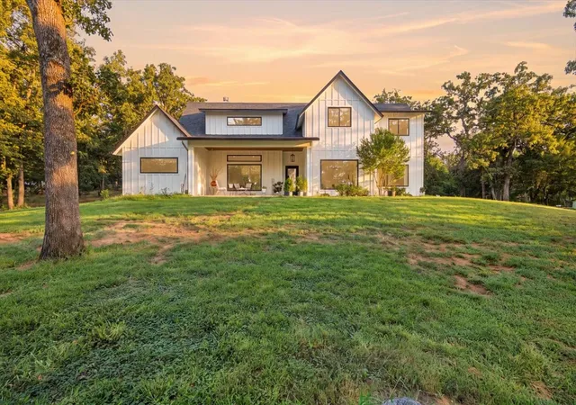 Photo 2 of Single family home for sale at 16463 County Rd 3600, Ada, OK 74820 | MLS# 2630638 | Listing updated on 2026-09-03