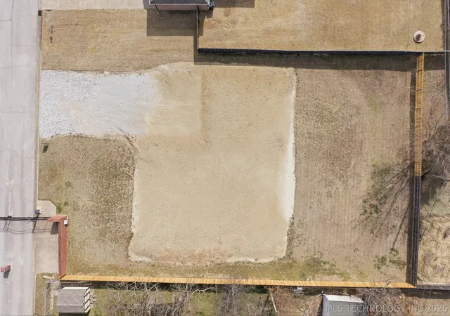 Photo 3 of Land for sale at 1400 Mabelle Dr, Sapulpa, OK 74066 | MLS# 2630761 | Listing updated on 2026-09-11