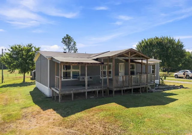 Photo 2 of Manufactured home for sale at 19505 Yale Ave, Mounds, OK 74047 | MLS# 2630594 | Listing updated on 2026-09-14