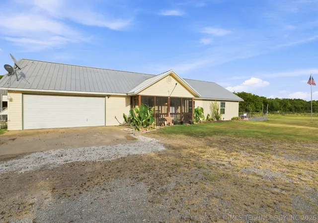 Photo 3 of Single family home for sale at 28059 S 4240 Road, Inola, OK 74036 | MLS# 2630435 | Listing updated on 2026-09-08