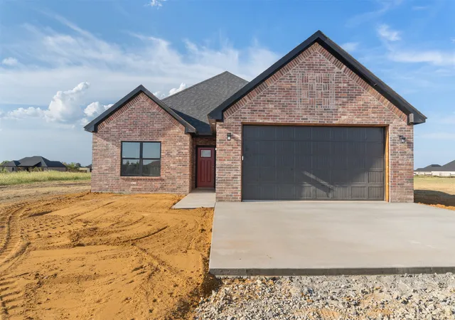 Photo 3 of Single family home for sale at 2006 Orchard Rd, Calera, OK 74730 | MLS# 2628363 | Listing updated on 2026-09-02