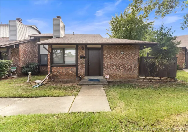 Photo 1 of Condo for sale at 1216 S 111th Eastavenue #43, Tulsa, OK 74128 | MLS# 2629782 | Listing updated on 2026-09-10