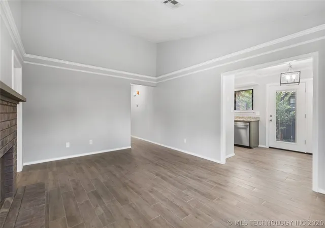 Photo 3 of Condo for sale at 1216 S 111th Eastavenue #43, Tulsa, OK 74128 | MLS# 2629782 | Listing updated on 2026-09-10