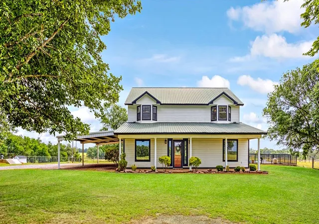 Photo 2 of Single family home for sale at 1205 N 4360 Road, Fort Towson, OK 74735 | MLS# 2630752 | Listing updated on 2026-09-02