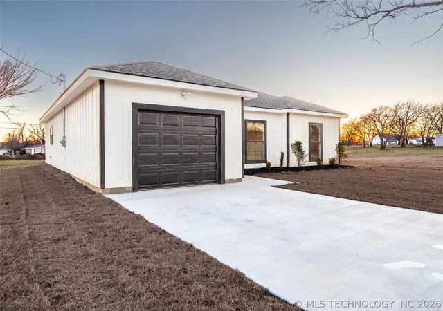 Photo 2 of Sale Pending at 200 Townsend Ave, Mc Alester, OK 74501 | MLS# 2630826 | Listing updated on 2026-09-03