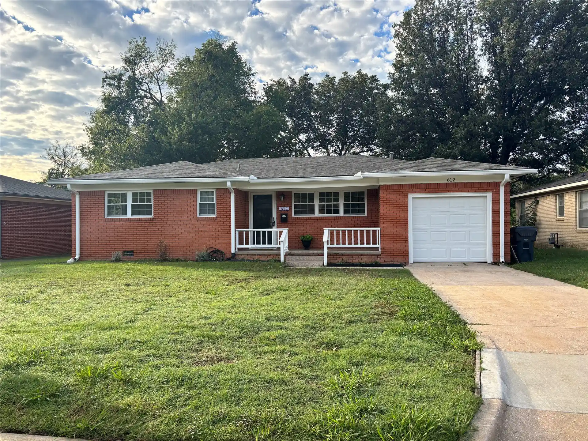 Photo 1 of Sale Pending at 612 Northwest Ave, Ardmore, OK 73401 | MLS# 2630722 | Listing updated on 2026-10-28