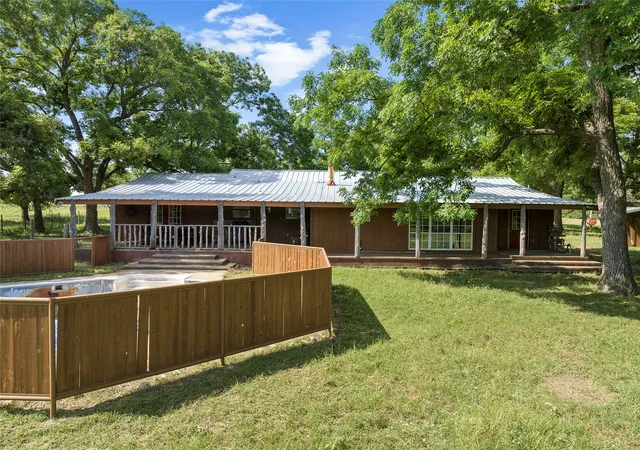 Photo 2 of Single family home for sale at 4124 Salerno Ln, Marietta, OK 73448 | MLS# 2630831 | Listing updated on 2026-09-29
