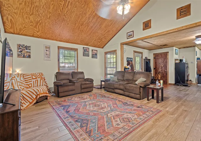 Photo 3 of Single family home for sale at 4124 Salerno Ln, Marietta, OK 73448 | MLS# 2630831 | Listing updated on 2026-09-29