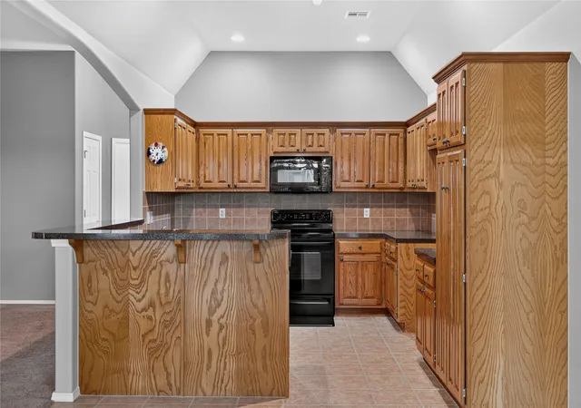 Photo 3 of Single family home for sale at 10221 E 113th St S, Bixby, OK 74008 | MLS# 2630829 | Listing updated on 2026-10-06