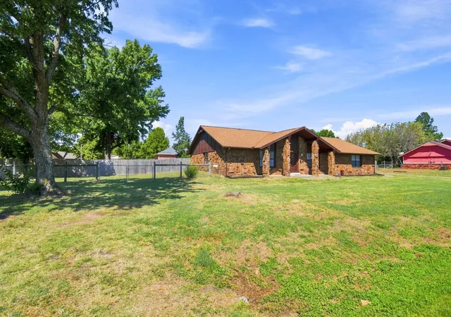 Photo 3 of Single family home for sale at 17426 S 91st E Eastavenue, Bixby, OK 74008 | MLS# 2630878 | Listing updated on 2026-09-21