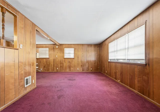 Photo 3 of Sale Pending at 1120 4th Avenue Ne, Ardmore, OK 73401 | MLS# 2630892 | Listing updated on 2026-08-29