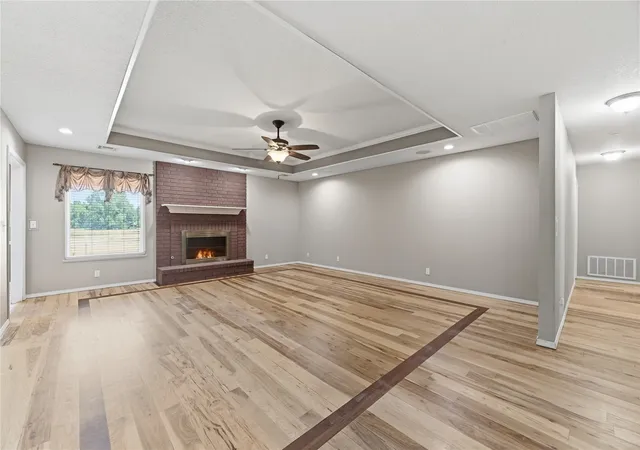 Photo 4 of Sale Pending at 1100 SE Manor Dr, Bartlesville, OK 74006 | MLS# 2630062 | Listing updated on 2026-09-17