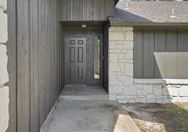 Photo 4 of Single family home for sale at 3346 S 141st East Ave, Tulsa, OK 74134 | MLS# 2630874 | Listing updated on 2026-10-06