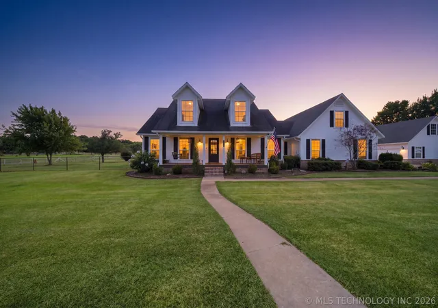 Photo 2 of Single family home for sale at 16050 E Pueblo Rd, Claremore, OK 74017 | MLS# 2628088 | Listing updated on 2026-09-03