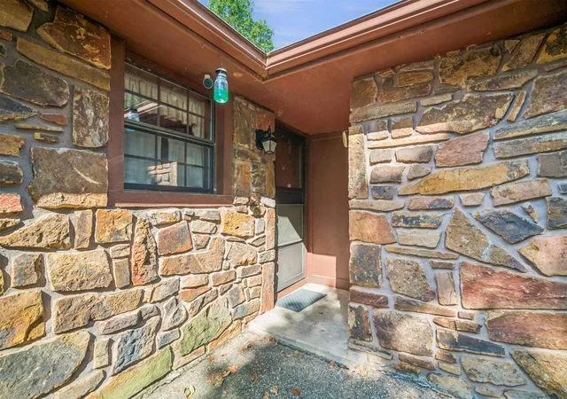 Photo 3 of Single family home for sale at 139 Miller Dr, Sand Springs, OK 74063 | MLS# 2629967 | Listing updated on 2026-09-25