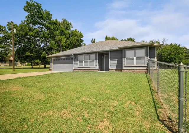 Photo 2 of Sale Pending at 7105 W 26th Street, Tulsa, OK 74107 | MLS# 2630630 | Listing updated on 2026-09-09