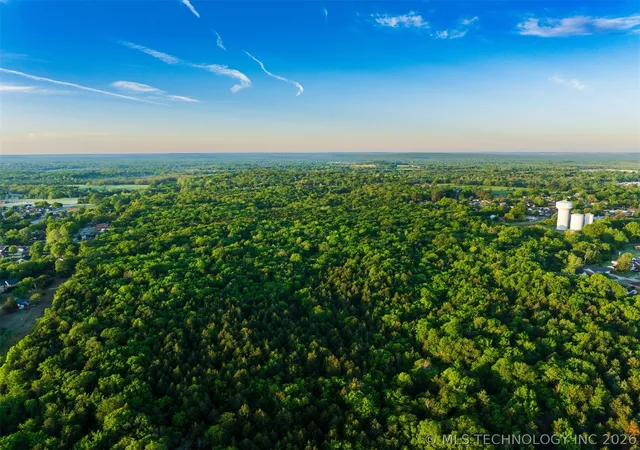 Photo 4 of Land for sale at 1930 E 9th Street, Okmulgee, OK 74447 | MLS# 2630835 | Listing updated on 2026-09-10