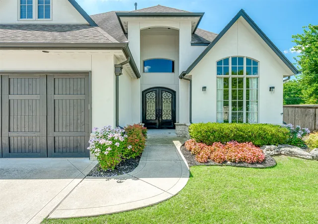 Photo 3 of Sale Pending at 5902 E 110th Place, Tulsa, OK 74137 | MLS# 2630640 | Listing updated on 2026-10-01