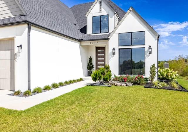 Photo 3 of Single family home for sale at 2717 E 134th Circle, Bixby, OK 74008 | MLS# 2630558 | Listing updated on 2026-09-10