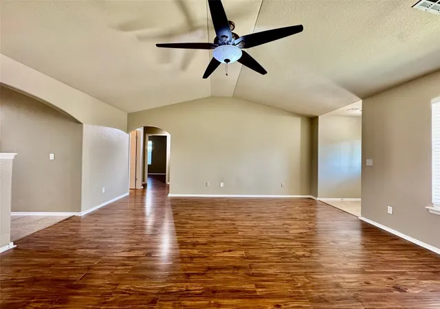Photo 4 of Single family home for sale at 11421 E 110th Place N, Owasso, OK 74055 | MLS# 2630724 | Listing updated on 2026-09-14