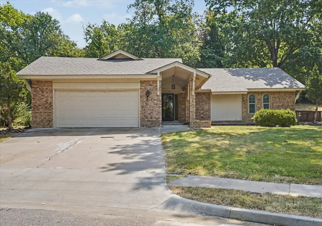 Photo 1 of Single family home for sale at 5846 E 63rd Street, Tulsa, OK 74136 | MLS# 2630235 | Listing updated on 2026-09-28