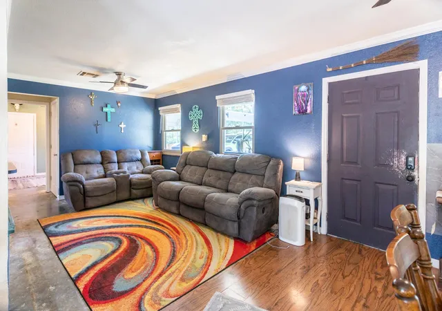 Photo 3 of Single family home for sale at 1251 W Taylor, Sallisaw, OK 74955 | MLS# 2631070 | Listing updated on 2026-10-05